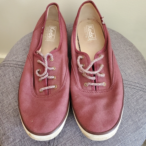 KEDS | Maroon Canvas Lace Up Ortholite Flat Sneakers (Size 10) - Picture 1 of 7